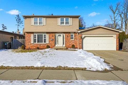 25790 Madden St, Taylor, MI, 48180-3288 | Card Image