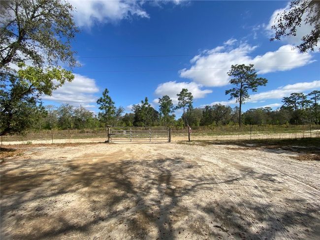 12170 Ne 90 Th St, House other with 3 bedrooms, 2 bathrooms and null parking in BRONSON FL | Image 31