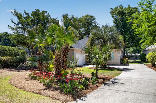 691 Blue Heron Run, Mount Pleasant, SC, 29464-2880 | Card Image