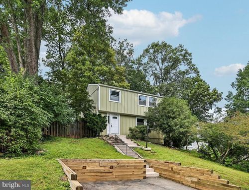 2322 Old Trail Dr, RESTON, VA, 20191-3038 | Card Image