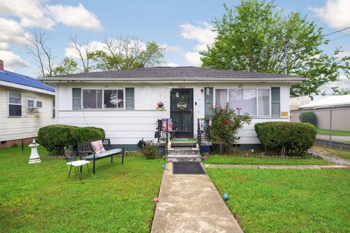 2815 3rd Ave, Chattanooga, TN, 37407-1402 | Card Image