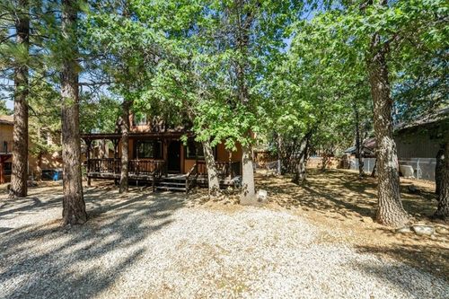753 Sunset Ln, Sugarloaf, CA, 92386-9784 | Card Image