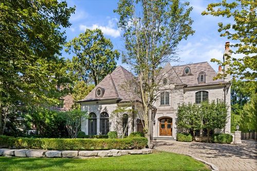 121 Hogarth Ln, Glencoe, IL, 60022-1325 | Card Image