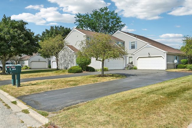 1024 Center Dr, Townhouse with 2 bedrooms, 2 bathrooms and 2 parking in MARENGO IL | Image 31