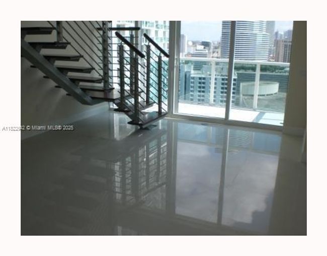 APT-1305 - 41 Se 5 Th St, Condo with 1 bedrooms, 2 bathrooms and null parking in Miami FL | Image 5