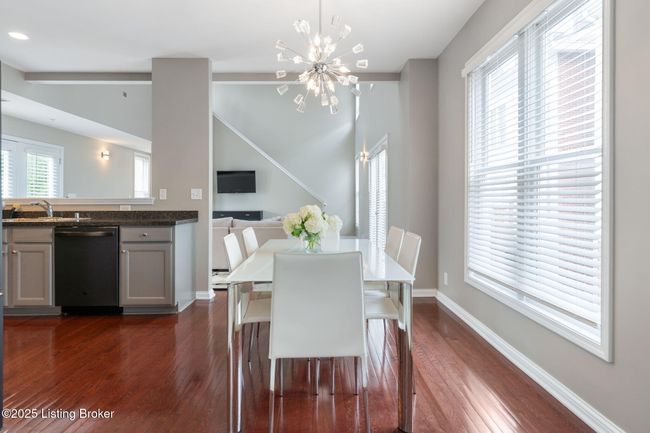 10600 Norton Commons Walk, Condo with 2 bedrooms, 2 bathrooms and null parking in Prospect KY | Image 10