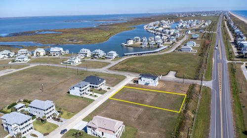 21205 Scissor Tail Ln, Galveston, TX, 77554 | Card Image