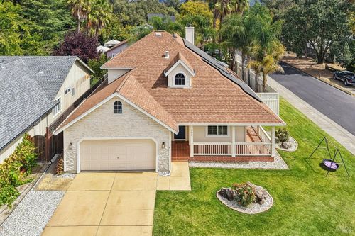 302 Desiree Place, Windsor, CA, 95492 | Card Image