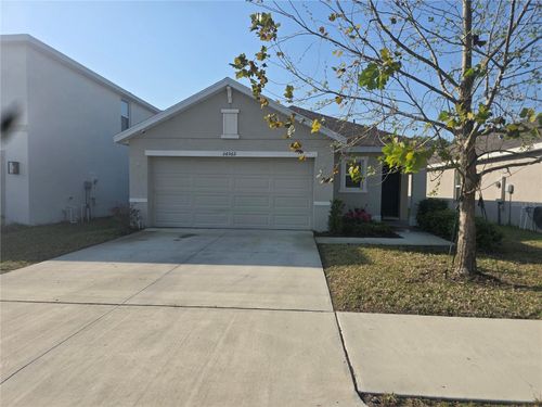 36562 Silver Maize Drive, DADE CITY, FL, 33525 | Card Image