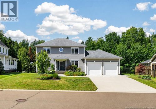 7 Highgate Crt, Riverview, NB, E1B5T8 | Card Image