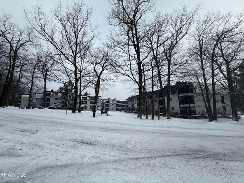 127 E Valley Point Ln, CLAYSBURG, PA, 16625 | Card Image