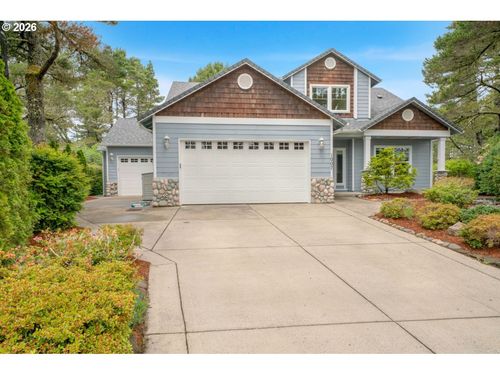 1007 Troon Cir, Florence, OR, 97439 | Card Image