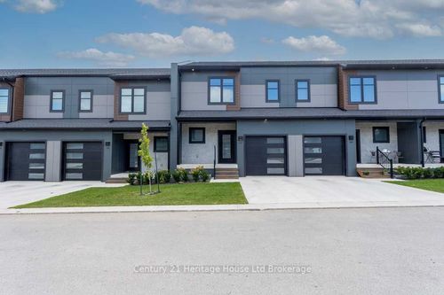 706-361 Quarter Town Line, Tillsonburg, ON, N4G5T9 | Card Image