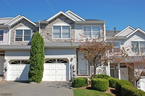 125 Springhill Dr, Morris Plains, NJ, 07950-1175 | Card Image