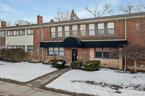 apt-206-25749 Woodward Ave, Royal Oak, MI, 48067-0947 | Card Image