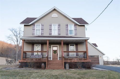 S694 Gilman Valley Rd, MONDOVI, WI, 54755-8000 | Card Image