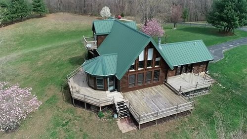 1606 County Highway 11, Beecher City, IL, 62414-1085 | Card Image