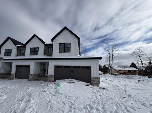 4426 Trillium Ct Se, Kentwood, MI, 49512-4401 | Card Image