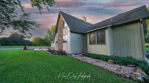 26143 N Anderson Rd, Wauconda, IL, 60084-2345 | Card Image