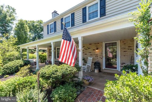 2610 Red Gate Dr, DOYLESTOWN, PA, 18902-1777 | Card Image