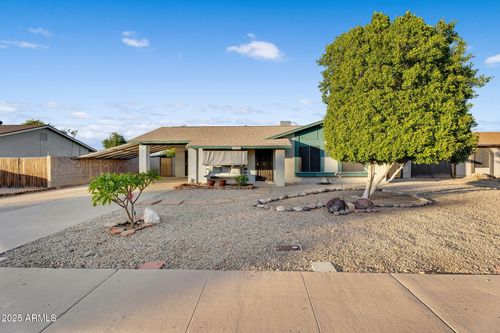 7420 W Mission Ln, Peoria, AZ, 85345-7225 | Card Image