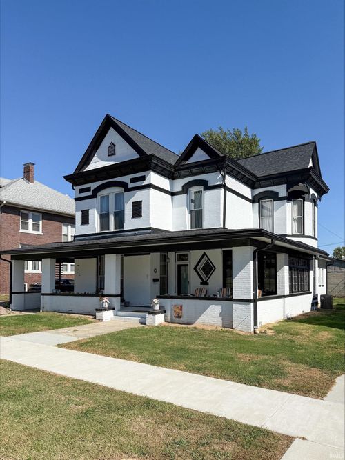 415 N Geiger Street, Huntingburg, IN, 47542 | Card Image