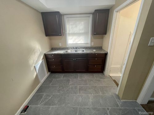 14140 Lamphere St, Detroit, MI, 48223-2545 | Card Image