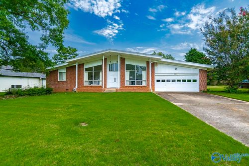 1217 Kingsway Road, Huntsville, AL, 35802 | Card Image