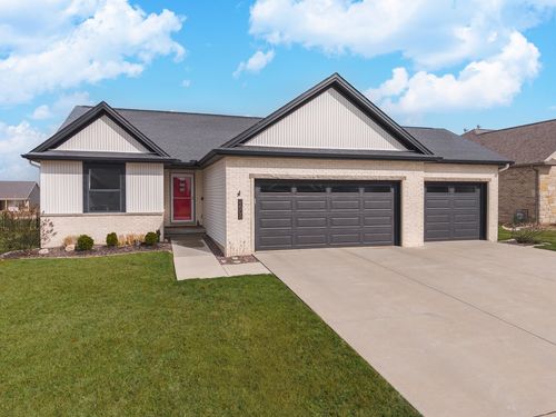 2608 Shale Rd, Normal, IL, 61761-6451 | Card Image