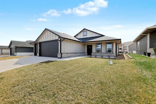 13003 E Equestrian St, Wichita, KS, 67230-7744 | Card Image