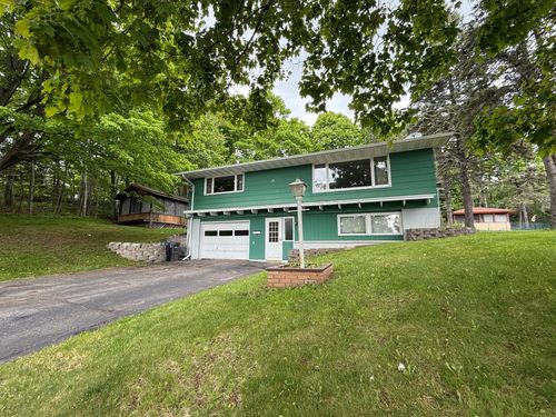121 W Buffalo Street, Duluth, MN, 55811 | Card Image