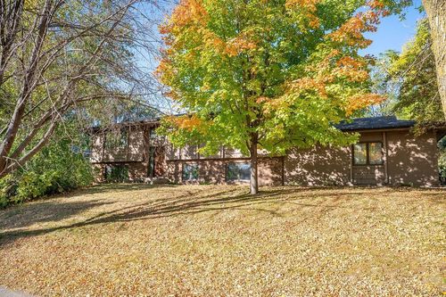 7585 Lanewood Ln N, Maple Grove, MN, 55311-2102 | Card Image