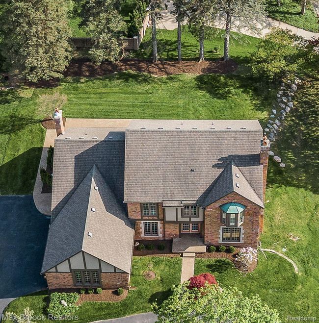 706 Great Oaks Dr, House other with 4 bedrooms, 3 bathrooms and null parking in Bloomfield Hills MI | Image 4