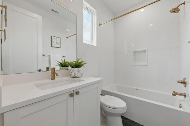 2 - 2105 Sl Davis Ave, House other with 3 bedrooms, 3 bathrooms and null parking in Austin TX | Image 19