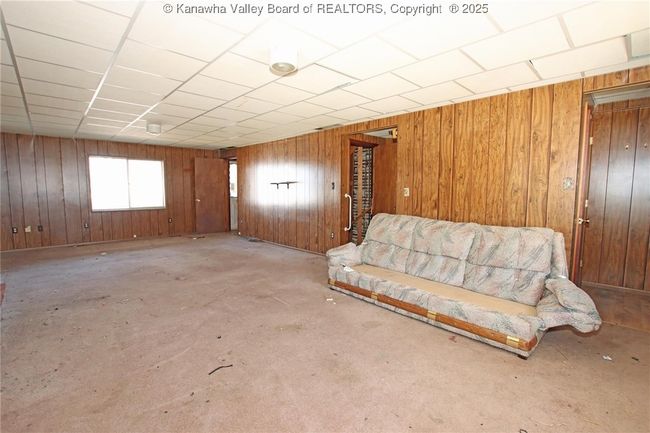 2207 W Virginia Ave, Home with 0 bedrooms, 0 bathrooms and null parking in Dunbar WV | Image 33