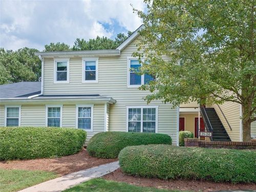 23 Chelsea Ct, Avondale Estates, GA, 30002-1500 | Card Image