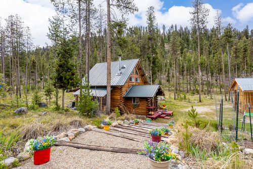 1441 Bonanza Dr, Sula, MT, 59871-9721 | Card Image