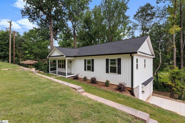 2 Hillbrook Rd, House other with 5 bedrooms, 3 bathrooms and 2 parking in Taylors SC | Image 5