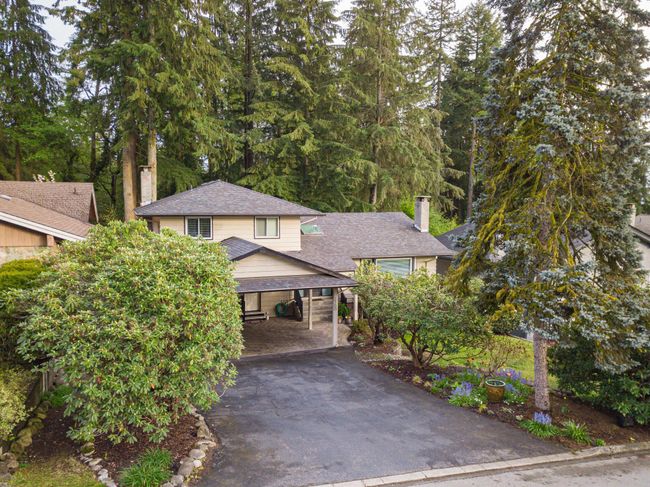 1760 Medwin Place, House other with 6 bedrooms, 4 bathrooms and 4 parking in North Vancouver BC | Image 1