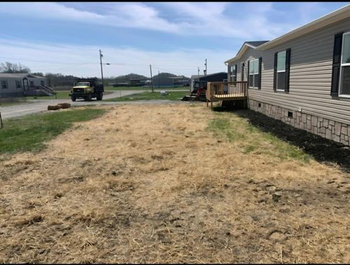 41 Wolf Bnd, East Bernstadt, KY, 40729-8316 | Card Image