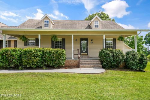 2707 Lady Bug Ln, Maryville, TN, 37803-3062 | Card Image