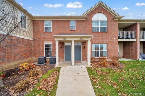 71-51888 E Pointe Lane, Chesterfield Twp, MI, 48051 | Card Image