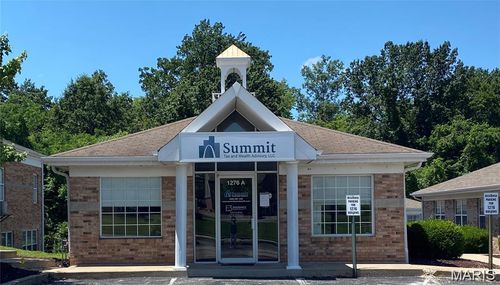 1276 Jungermann Rd, Saint Peters, MO, 63376-6961 | Card Image