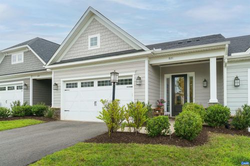 821 Heathfield Ln, CROZET, VA, 22932-1575 | Card Image
