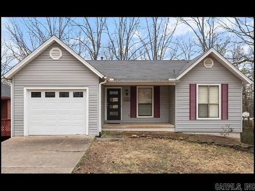102 Pin Oak Cv, Maumelle, AR, 72113-6804 | Card Image