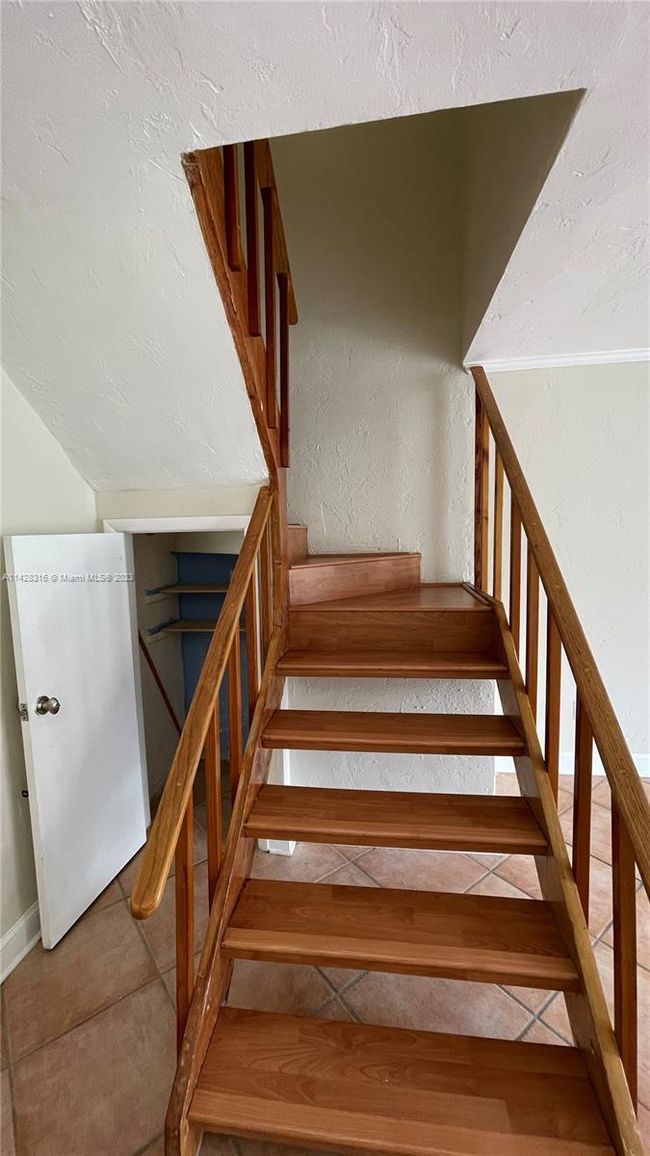 APT-1024 - 8650 Sw 67 Th Ave, Condo with 2 bedrooms, 3 bathrooms and null parking in Pinecrest FL | Image 12