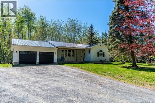 15 Mckinnon Rd, Miramichi, NB, E1V5Y1 | Card Image