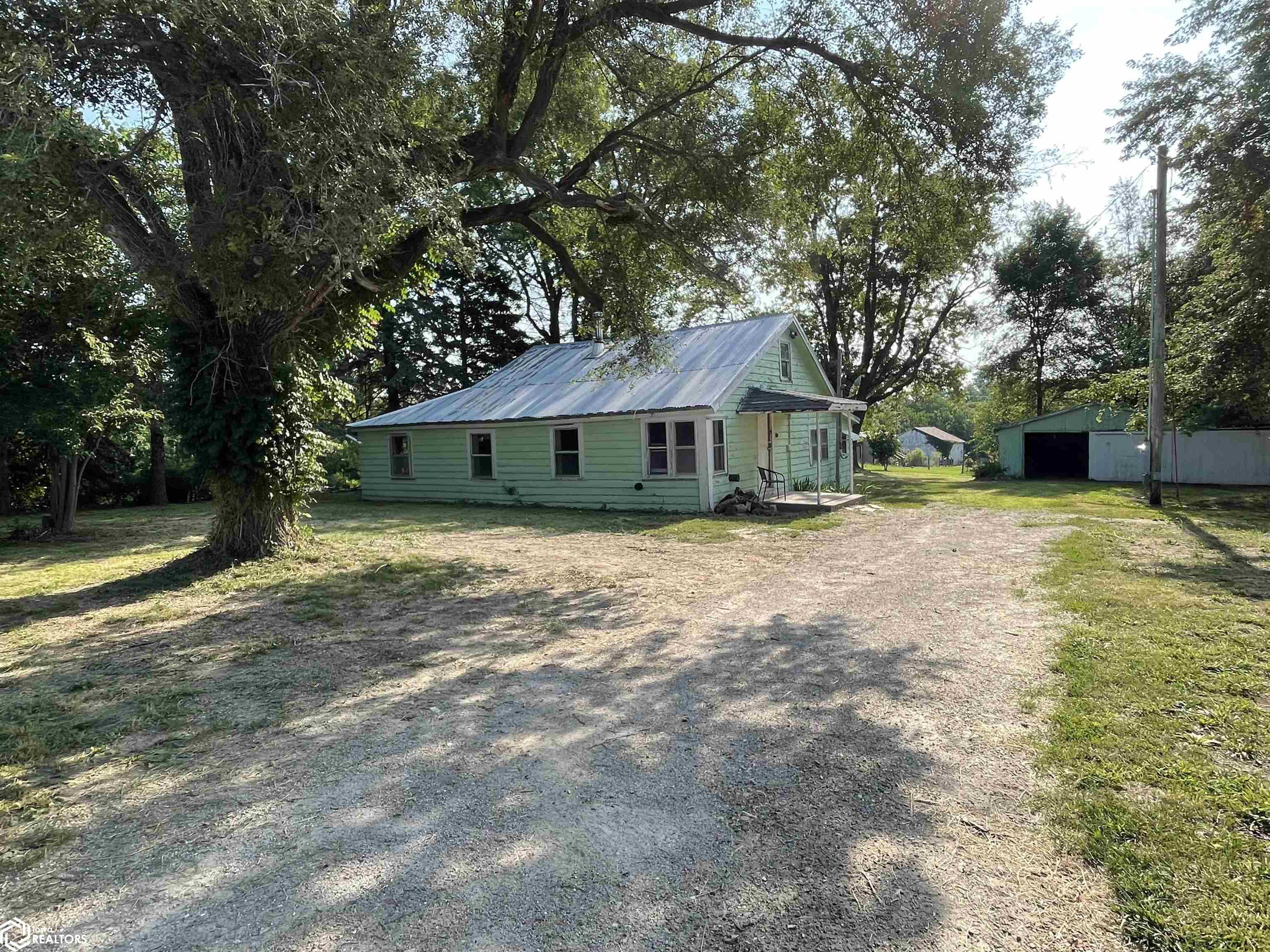 Mint Blvd, Fairfield, IA 52556