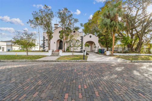 2102 W La Salle St, TAMPA, FL, 33607-5328 | Card Image