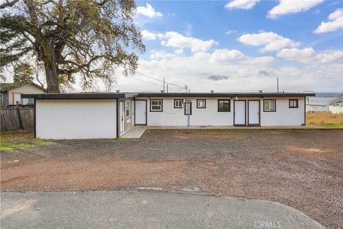 10165 E Highway 20, Clearlake Oaks, CA, 95423-8330 | Card Image